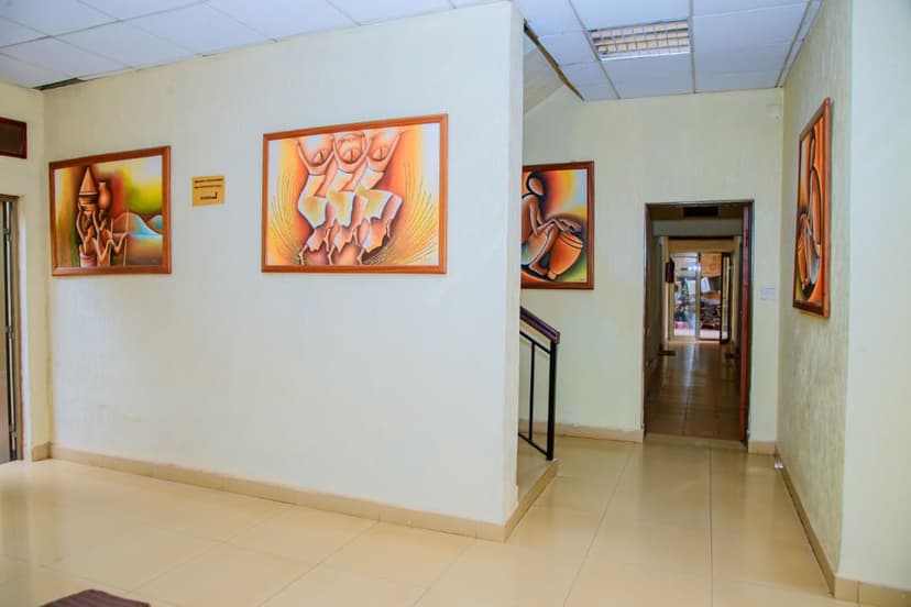 Deluxe Room 5